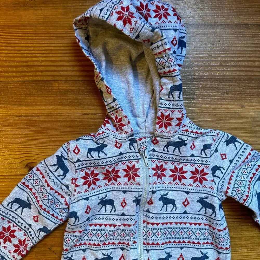 Nursery Rhyme gray winter needlepoint print moose‎ footed hooded pajamas SIZE 9M